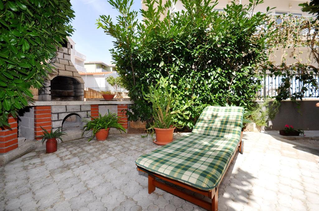 Apartments Blazenka Trogir Exteriör bild